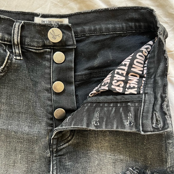 One Teaspoon Black Distressed High Waist Harlets Denim Shorts - Picture 5 of 8